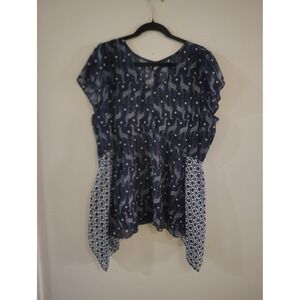 New Directions Weekend Womens XL Navy Blue Giraffe Print Handkerchief Hem Blouse